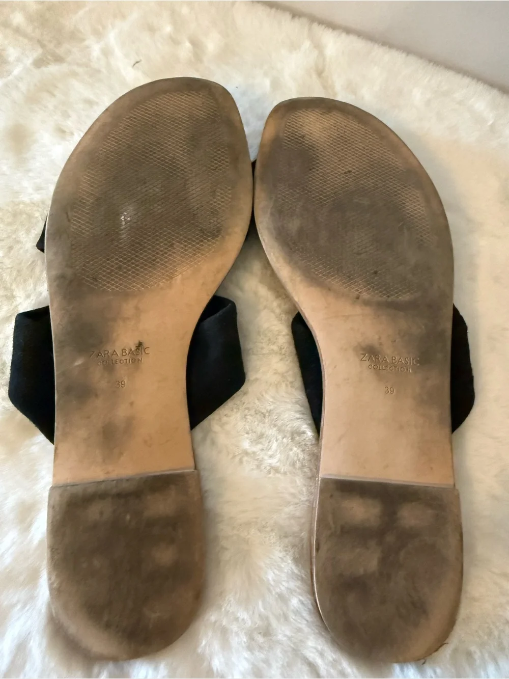 Zara Black Suede Crisscross Slide Sandals - Picture 3 of 4